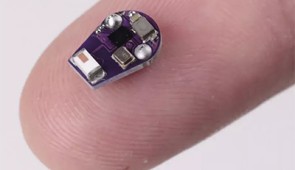 Miniaturized implantable temperature sensor on the finger.