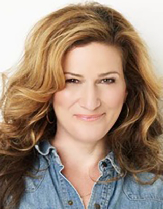 Ana Gasteyer (C89)