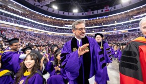 Northwestern University Commencement speaker Steve Carell waves to graduates ¬– photo credit Northwestern University