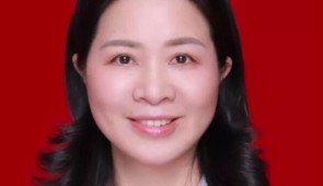 Dr. Zheng is a professor and director of the department of infectious diseases at the Wuhan Union Hospital, Tongji Medical College and Huazhong University of Science. 