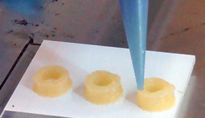 3D printing of bio-inspired composites. Credit: Northwestern University