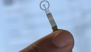 Close-up photo of Ameer's electronic regenerative bandage.