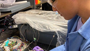 Lead researcher Bill Yen in the lab at Northwestern
