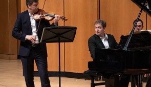 James Ehnes and Andrew Armstrong return to the Winter Chamber Music Festival Jan. 10 and 12, 2020. Northwestern photo by Elliot Mandel.