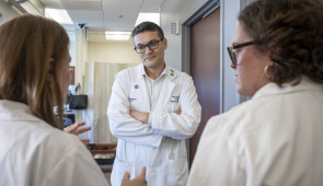 Dr. Elnur Babayev