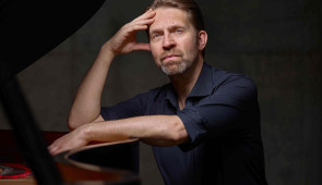 Leif Ove Andsnes receives the $75,000 Jean Gimbel Lane Prize in Piano Performance. Photo by Helge Hansen Montag