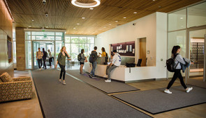 A new residence hall at 560 Lincoln opened its doors in 2017, providing a home to approximately 425 students and featuring Lake Michigan views, kitchens on each floor, lounges to encourage community, and spaces where students can study and socialize in comfort.

Photo credit: Steve Becker