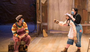 Tomás (Daniel Calderon ’24) and Tomás' mother, Josefa (Alondra Rios ’24) in Imagine U’s “Tomás and the Library Lady.” Presented by the Wirtz Center for the Performing Arts at Northwestern University, the COVID-safe production is being filmed for weekend streaming between March 12 and 28. Photo by Justin Barbin.