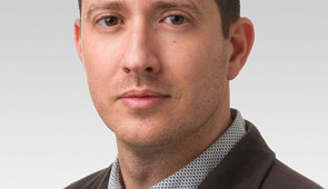 Senior study author Joel Voss, associate professor of medical social sciences, neurology, and psychiatry and behavioral sciences at Northwestern University Feinberg School of Medicine.