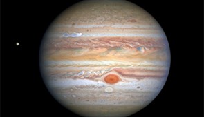 Visualization of "Jupiter" by Gustav Holst played through three sizes of massive stars.