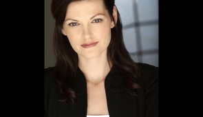 Broadway star and Northwestern alumna Kate Shindle (B.S. '99) joins theatre professor David H. Bell for a 'Fun Home' post show conversation after Nov. 22, 7:30 p.m. performance.