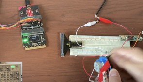 Using Battery-free MakeCode to build a counter powered by a DC motor.