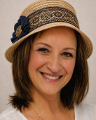 Rifka Epstein Headshot