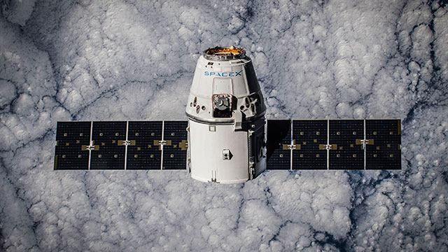 spacex dragon