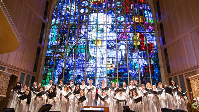 Alice Millar Chapel Choir photo by Elliot Mandel