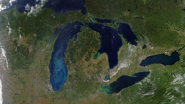 New report warns of dangers to Great Lakes health and economy from climate change