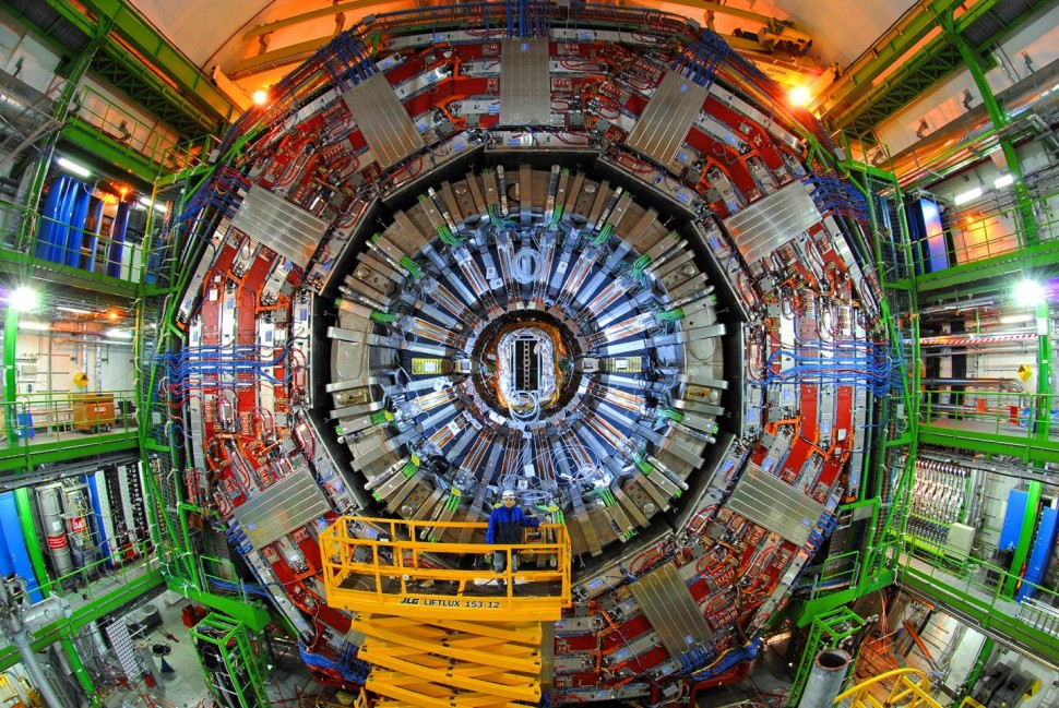Mayda Velasco particle physics detector