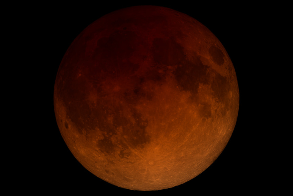 view-total-lunar-eclipse-of-flower-moon-on-may-15-northwestern-now