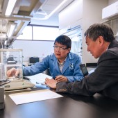 Northwestern researchers Timothy Wei and SonBinh Nguyen