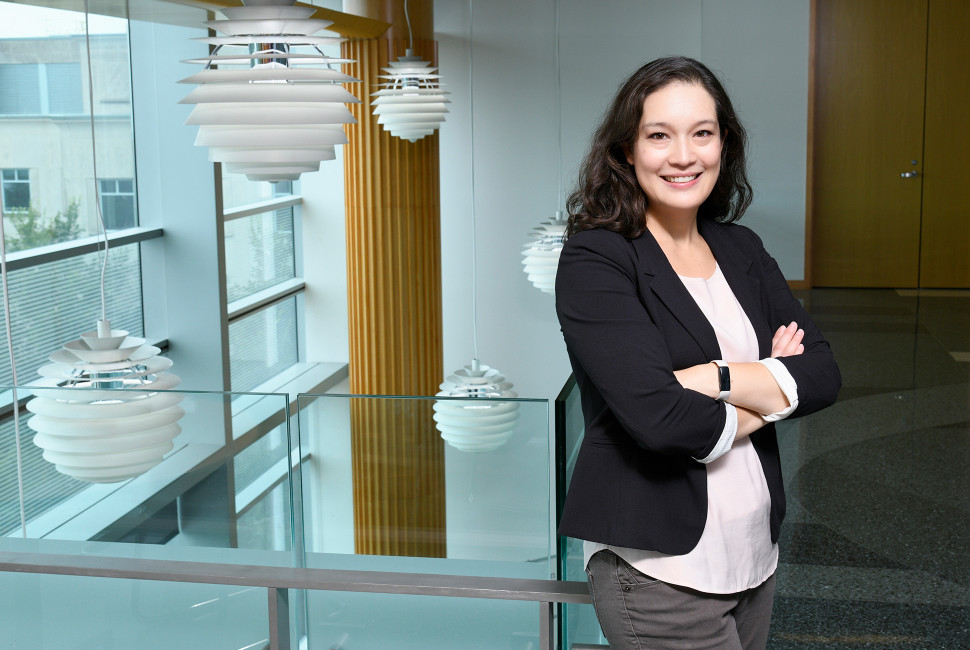 Kin Kalow Northwestern chemist receives Brown Investigator Award - Northwestern Now