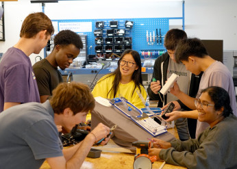 the garage incubator for student entrepreneurship